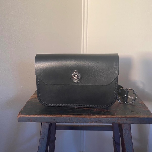 Black Leather Belt Bag Handmade - Picture 1 of 4